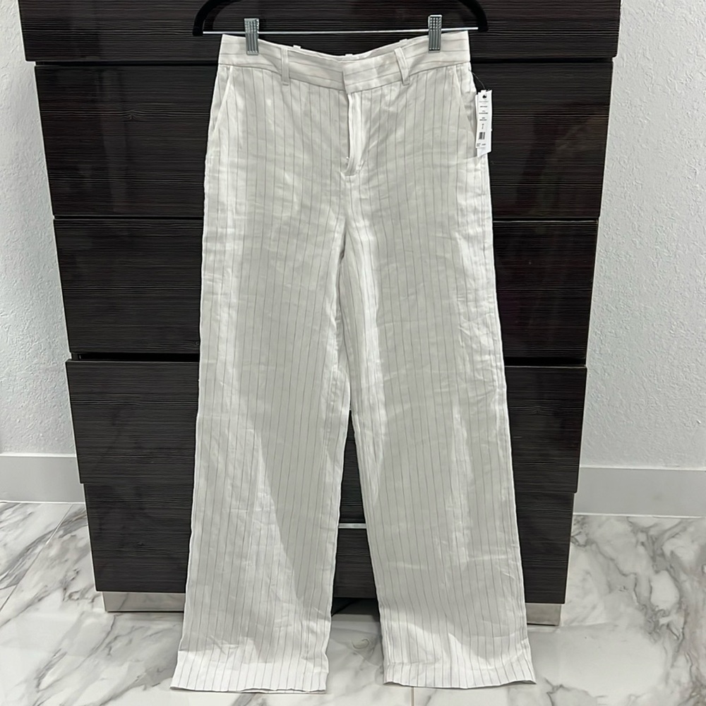 Equipment linen pants